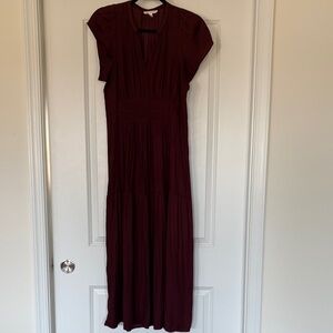 Women’s Burgundy Maxi Dress - Elegant V-Neck Cap Sleeve